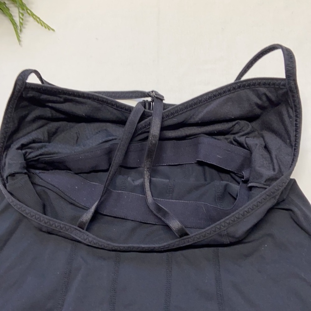 Lululemon tank top. - Picture 3 of 4